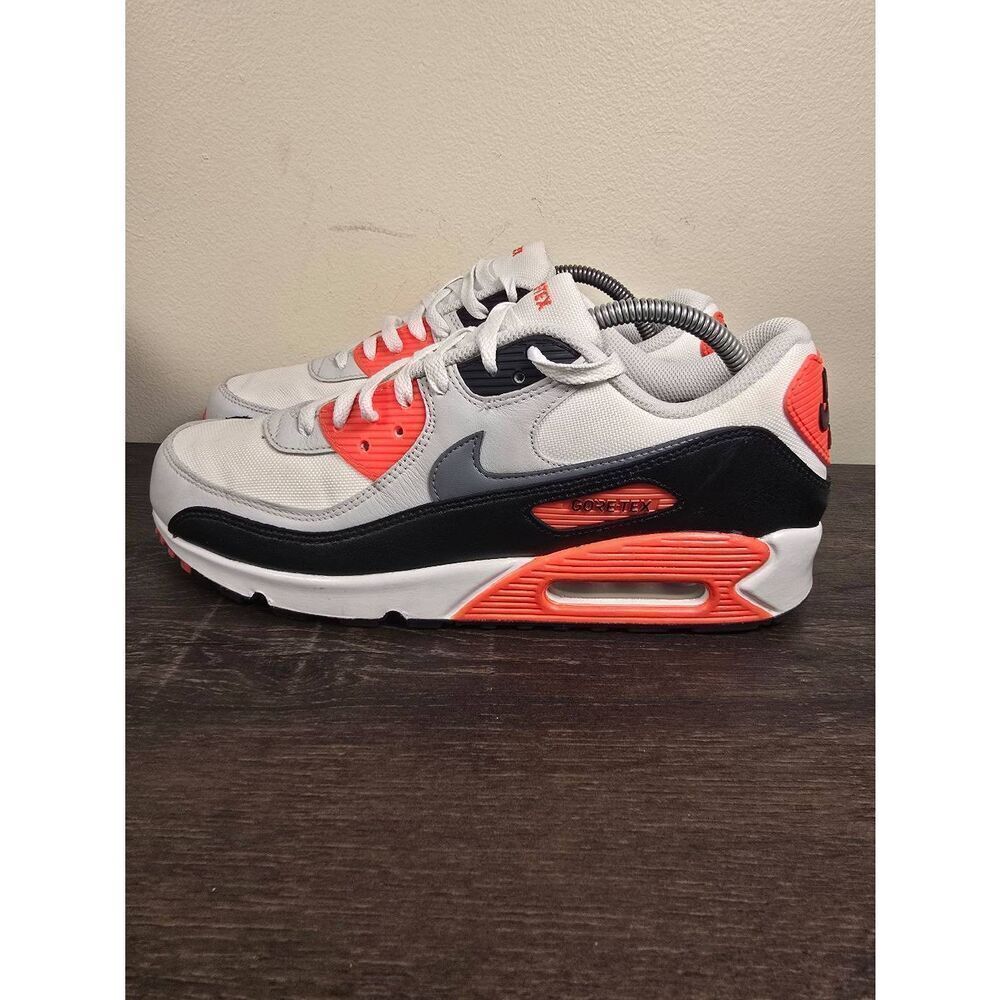 Nike Air Max 90 GTX Infrared Gore-Tex White Grey Red FD5810-101 Men's 9.5